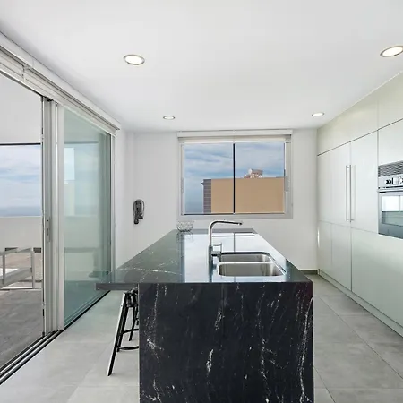 Tulio Homme 2 * Costa Adeje (Tenerife)